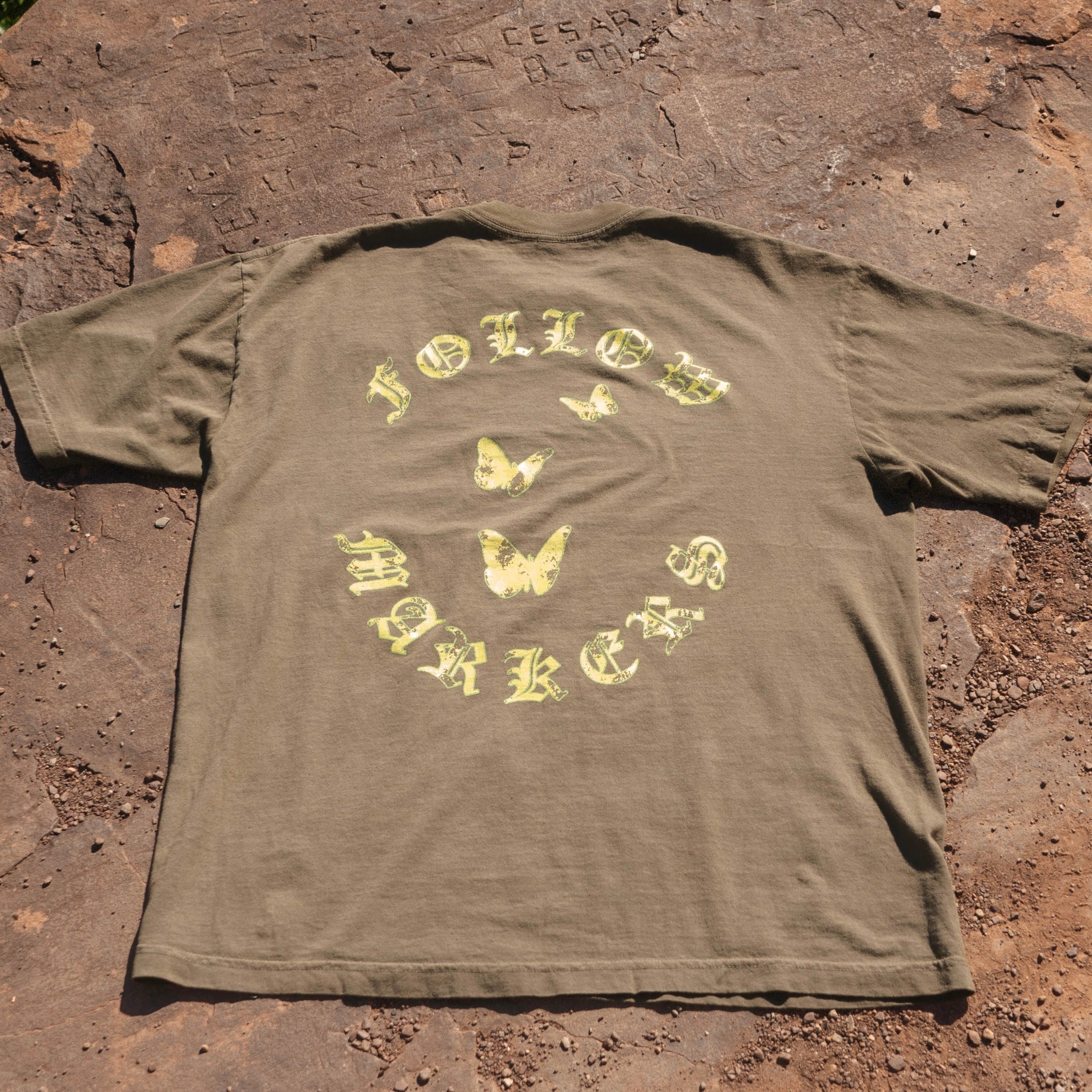 “Follow Markers” Trail Shirt - Verde